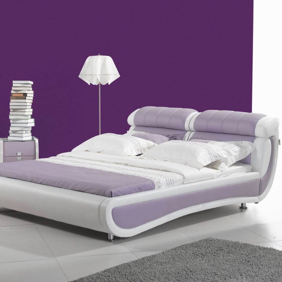 Cama de matrimonio tapizada en piel sintética bicolor